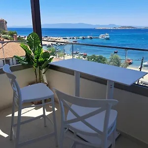 Πανσιόν Antonakis Ouranoupolis Greece, Ουρανούπολη